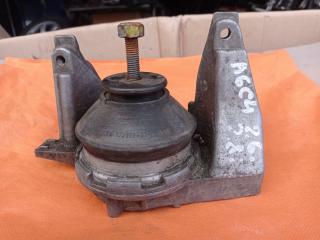 подушка крепления двигателя Audi A6 4A/C4 1994