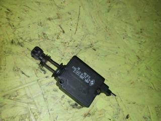 замок багажника BMW 5 серия E39 1996, 2.5 л., дизель, 5МКПП, чёрный, седан