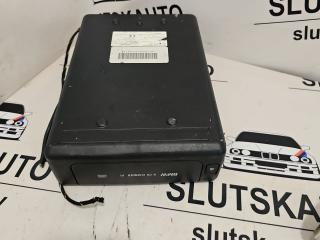 CD-чейнджер BMW 7 серия E38 [рестайлинг] E38 2001, 4.4 л., бензин, АКПП, синий, седан, задний привод, правый руль