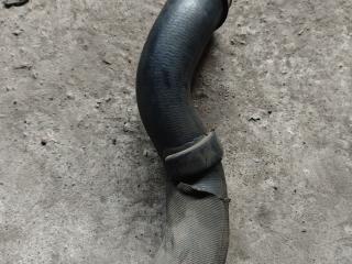 патрубок интеркулера Mercedes-Benz C-Класс W203/S203/CL203 [рестайлинг] W203 2005, 3.0 л., дизель, АКПП, серый, седан, правый руль