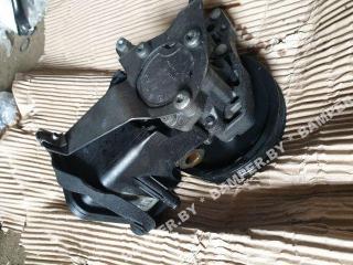 насос гидроусилителя руля BMW 5 серия E60/E61 2005, 3.5 л., дизель