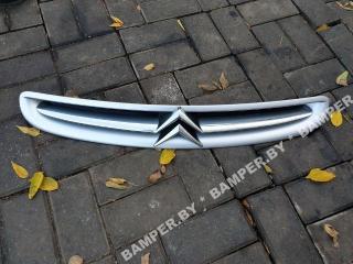 решетка радиатора Citroen Xsara Picasso 1 поколение 2001