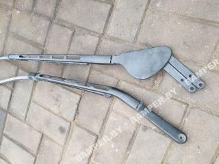 щеткодержатель (поводок стеклоочистителя, дворник) Mercedes-Benz C-Класс W203/S203/CL203 [рестайлинг] 2004