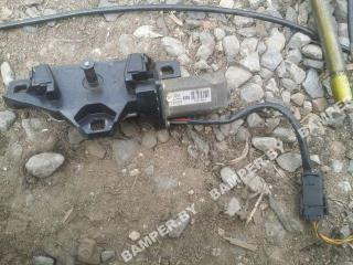 замок багажника BMW 7 серия E65/E66/E67 2004
