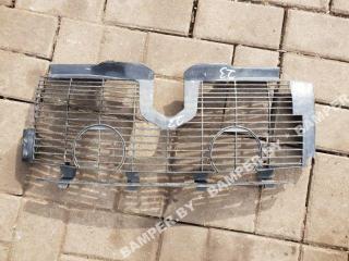 решетка радиатора Mercedes-Benz C-Класс W202/S202 [рестайлинг] 1998, 2.5 л., дизель