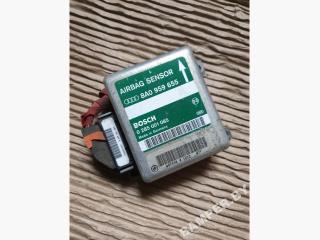 блок AirBag Audi 80 8C/B4 1994