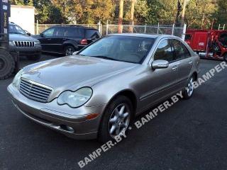 стекло двери задней левой Mercedes-Benz C-Класс W203/S203/CL203 2002, седан