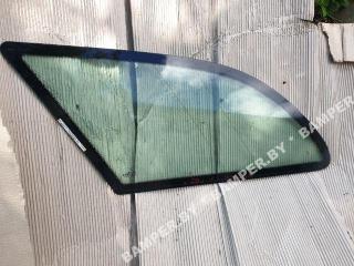 стекло кузовное боковое левое Mercedes-Benz C-Класс W202/S202 [рестайлинг] 1999, универсал