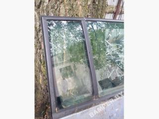 форточка задняя правая Renault Espace 4 поколение 2004