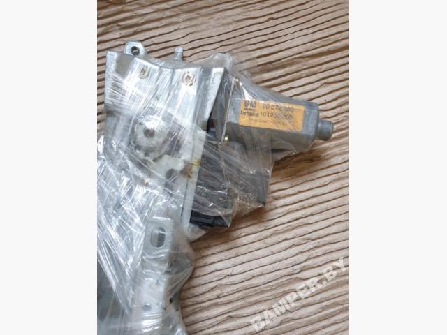 стеклоподъемник передний правый Opel Zafira 1 поколение (A) 2002 - фото №1