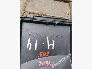 пластик Mercedes-Benz C-Класс W203/S203/CL203 2002, 3.2 л., бензин