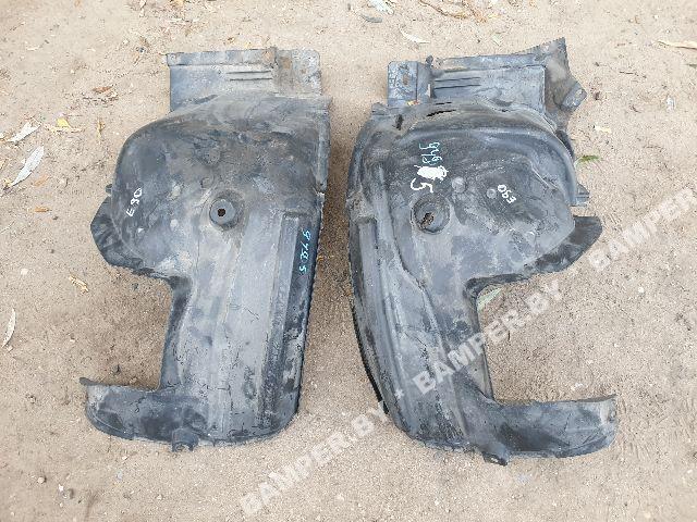 защита арок передняя правая (подкрылок) BMW 3 серия E90/E91/E92/E93 2006 - фото №1