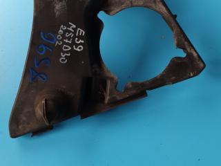 планка под капот BMW 5 серия E39 [рестайлинг] 2002, 3.0 л., дизель