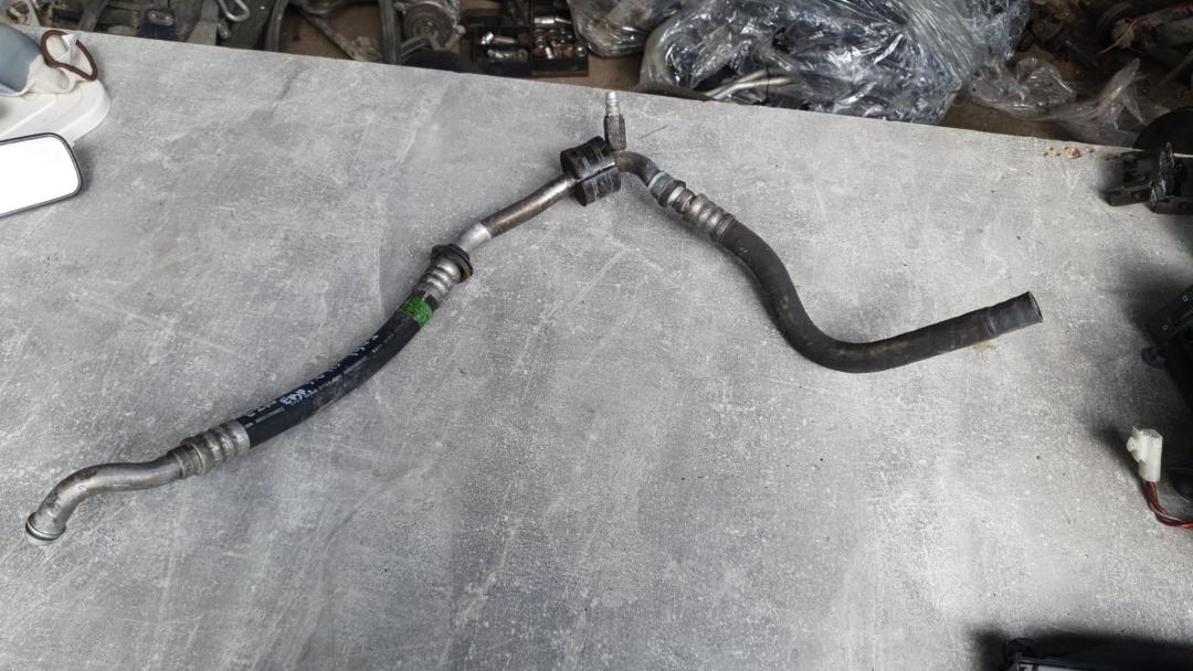 трубка кондиционера Mercedes-Benz E-Класс W210/S210 1997, 3.0 л., TD, дизель, АКПП, седан - фото №1