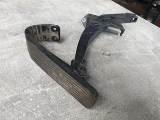 педаль Mercedes-Benz E-Класс W210/S210 1997, 3.0 л., TD, дизель, АКПП