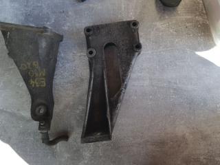 кронштейн двигателя BMW 5 серия E34 1992, 2.0 л., бензин