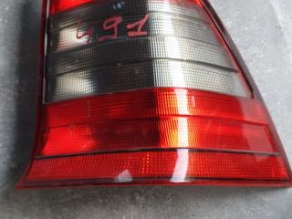 фонарь задний правый Mercedes-Benz C-Класс W202/S202 [рестайлинг] 2000, 2.2 л., CDi, дизель, МКПП, серебро, универсал