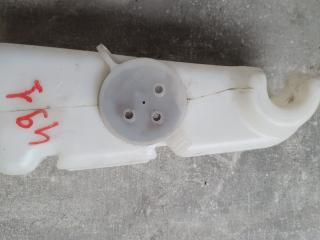 бачок омывателя Mercedes-Benz C-Класс W202/S202 [рестайлинг] 2000, 2.2 л., CDi, дизель, МКПП, серебро, универсал