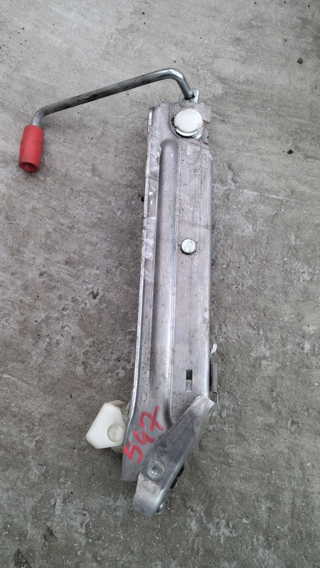 домкрат Mercedes-Benz C-Класс W203/S203/CL203 2002, 2.2 л., дизель, АКПП, синий, хетчбэк 3 дв., правый руль - фото №1