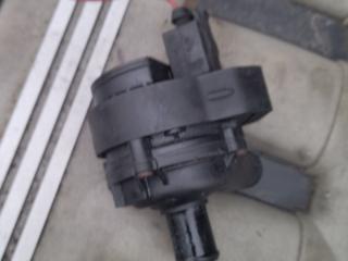 насос антифриза дополнительный Mercedes-Benz E-Класс W211/S211 W211 2004, 2.7 л., CDi, OM 647.961, дизель, АКПП, серебро, седан, задний привод, правый руль