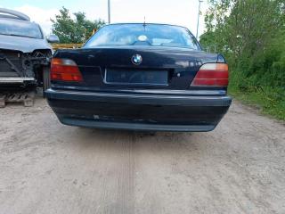 BMW 7 серия E38