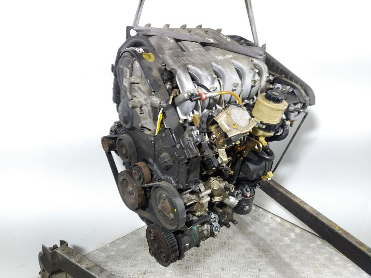 двигатель Renault Laguna 1 поколение (1993 - 1998), 2.2 л., D, G8T 706, дизель - фото №1