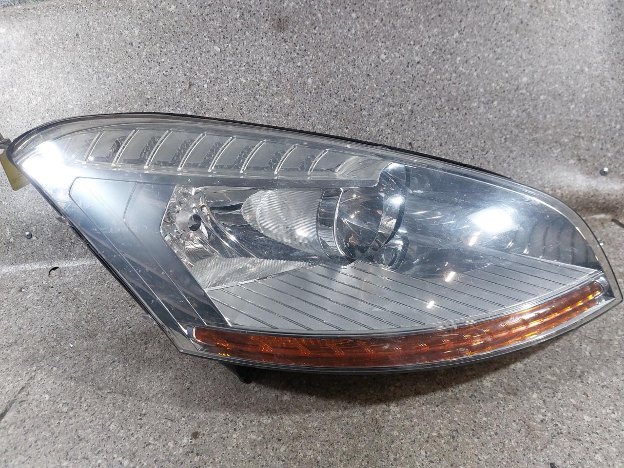 фара правая Citroen C4 Picasso 1 поколение (2006 - 2013), 162982-00 - фото №1