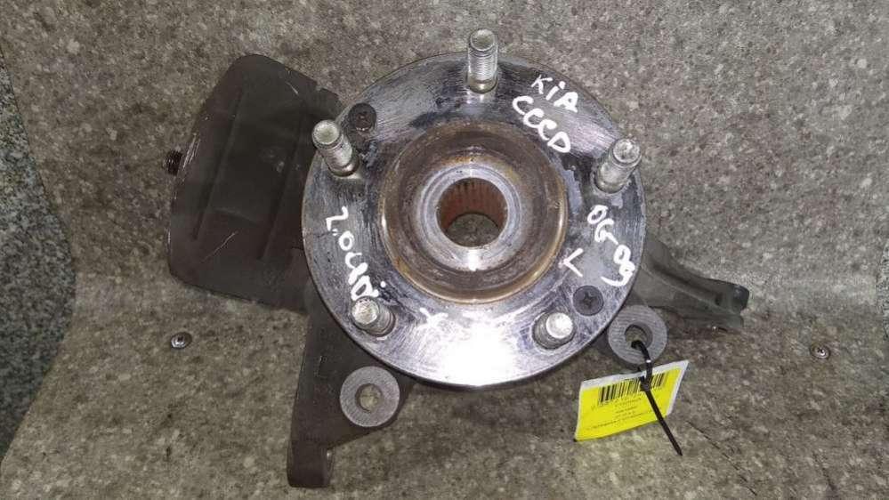 ступица передняя левая Kia Ceed 1 поколение 2010 - фото №1