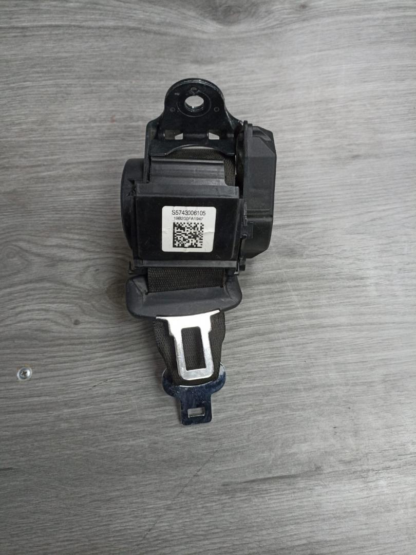 ремень безопасности BMW 5 серия G30/G31 G30 2020, 2.0 л., B46 B20 B, бензин, АКПП, седан, задний привод, 72117430061, 7430061 - фото №1