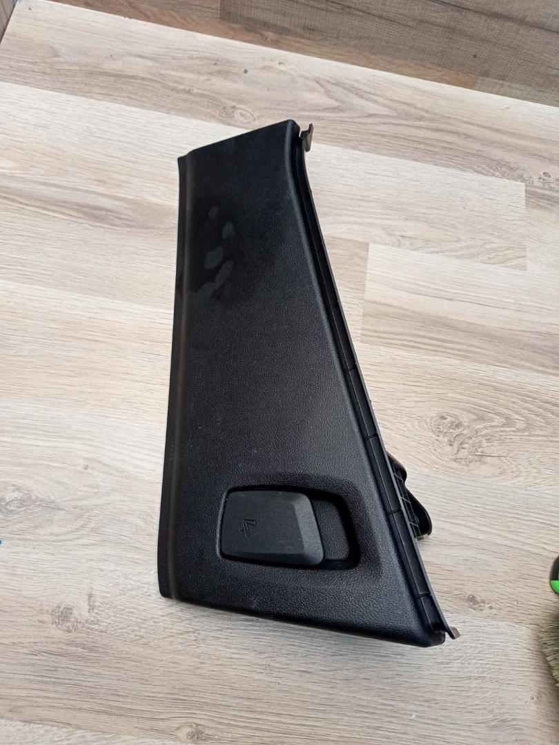 обшивка багажника BMW X3 G01 2018, 3.0 л., B58 B30 A, бензин, АКПП, a300, внедорожник 5 дв., полный привод, 51477424732, 7424732, 51477446108, 7446108 - фото №1