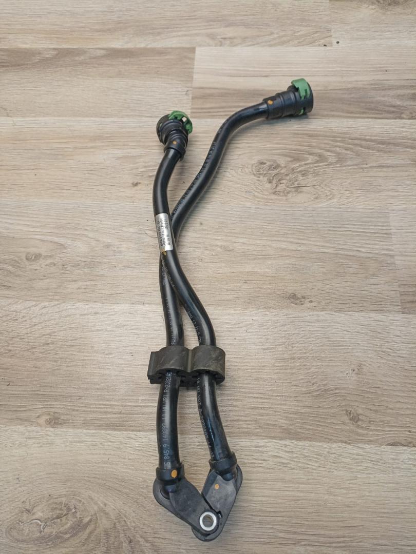 шланг (трубка) АКПП BMW 4 серия F32/F33 F36 2016, 2.0 л., B48 B20 A, бензин, АКПП, mineral gray, лифтбэк, правый руль, 8570449, 8575845, 8575844, 11228570449 - фото №1