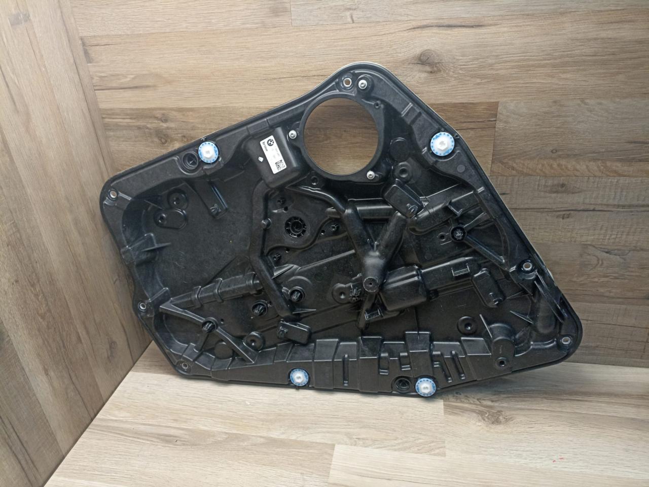 стеклоподъемник задний правый BMW X3 G01 2018, 3.0 л., B58 B30 A, бензин, АКПП, a300, внедорожник 5 дв., полный привод, 7393460 - фото №1