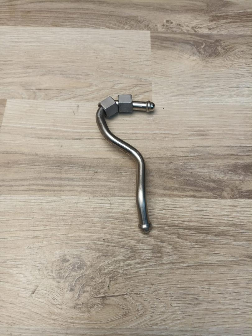 трубка топливная BMW 3 серия G20 2019, 2.0 л., B46 B20 B, бензин, АКПП, mediterran-blau metallic, седан, полный привод, 8665626, 13538665626 - фото №1