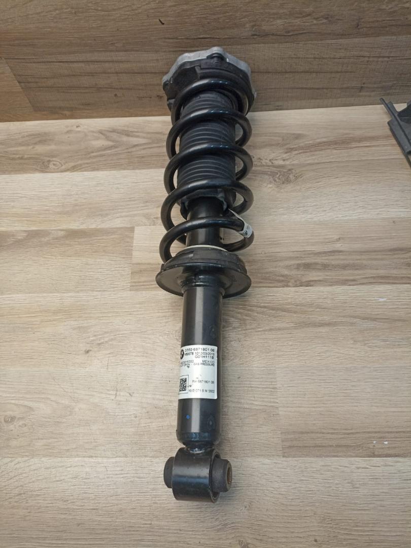 стойка задняя BMW X3 G01 2019, 2.0 л., B46 B20 B, бензин, АКПП, black-sapphire metallic(475), внедорожник 5 дв., полный привод, 33526871801, 6871801 - фото №1