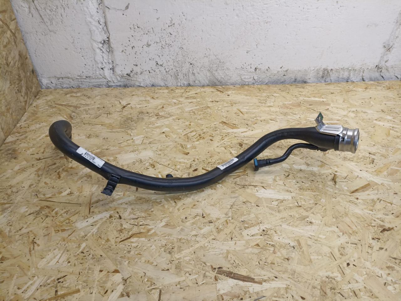 горловина топливного бака BMW X3 G01 2019, 2.0 л., B46 B20 B, бензин, АКПП, black-sapphire metallic(475), внедорожник 5 дв., полный привод, 16117404086, 7404086, 5A343A1 - фото №1