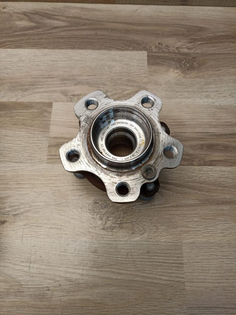 ступица задняя BMW 3 серия G20 2022, 2.0 л., B46 B20 B, бензин, АКПП, mineral-weiss metallic, седан, задний привод, 6869788, 31202408656, 2408656, 6861140 - фото №1