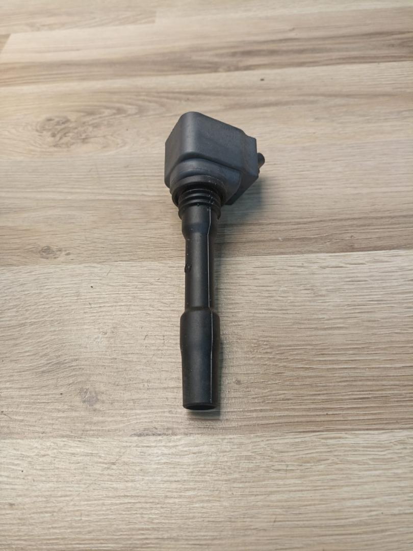 катушка зажигания BMW 3 серия G20 2022, 2.0 л., B46 B20 B, бензин, АКПП, mineral-weiss metallic, седан, задний привод, 8643360, 12138643360 - фото №1
