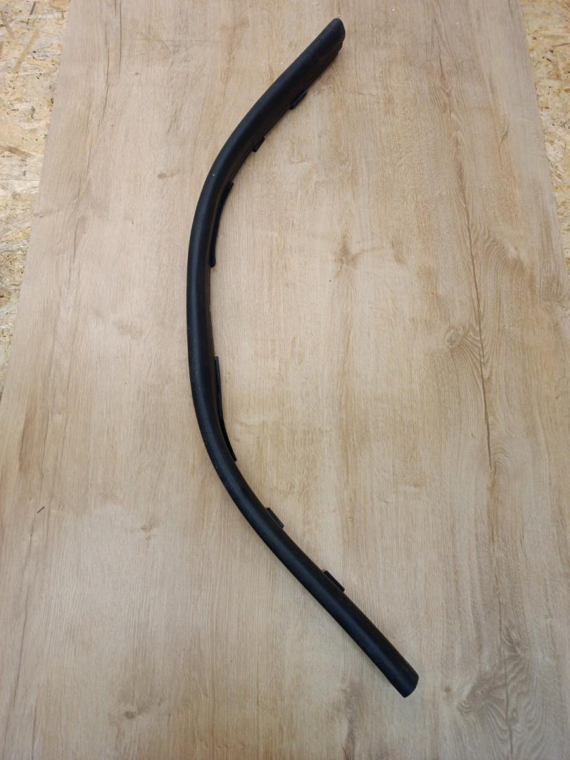 уплотнитель подкапотного пространства BMW 4 Gran Coupe G26 2023, 2.0 л., B46 B20 B, бензин, АКПП, 475, лифтбэк, задний привод, 51767419380, 7419380 - фото №1