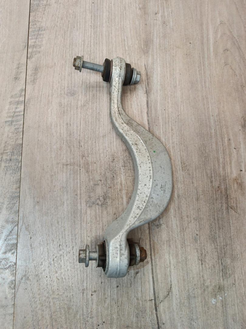 рычаг задний левый BMW X7 G07 2019, 4.4 л., N63B44D, бензин, АКПП, 416, внедорожник 5 дв., полный привод, 33306878021, 6878021, 33326878021 - фото №1