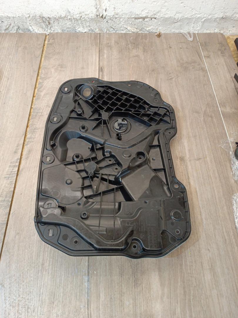 Шумоизоляция двери BMW 2 серия F44 2023, 2.0 л., B48 A20 A, бензин, АКПП, 475, седан, передний привод, правый руль, 7483814, 51217483814 - фото №1