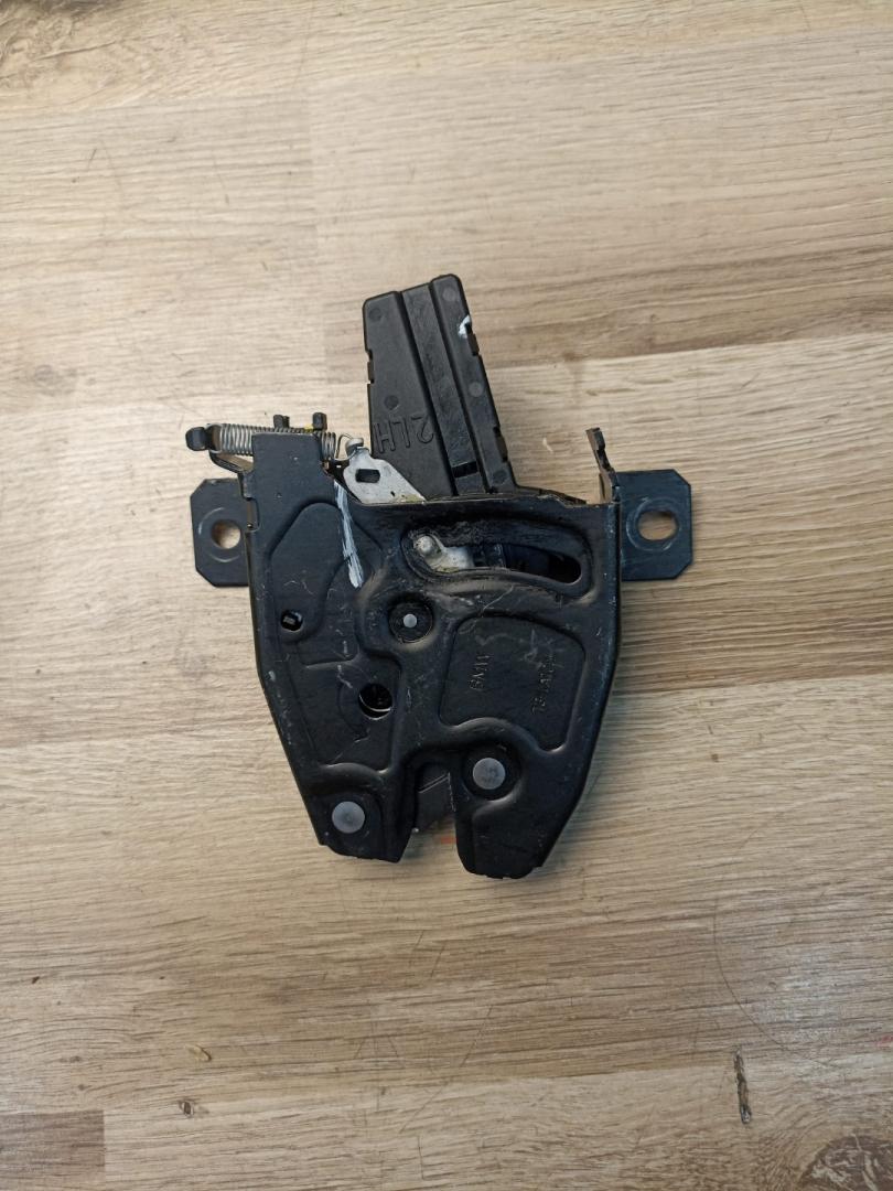 замок багажника BMW X5 G05 2022, 3.0 л., B58B30C, бензин, АКПП, c27, внедорожник 5 дв., полный привод, 7461674, 51247461674 - фото №1