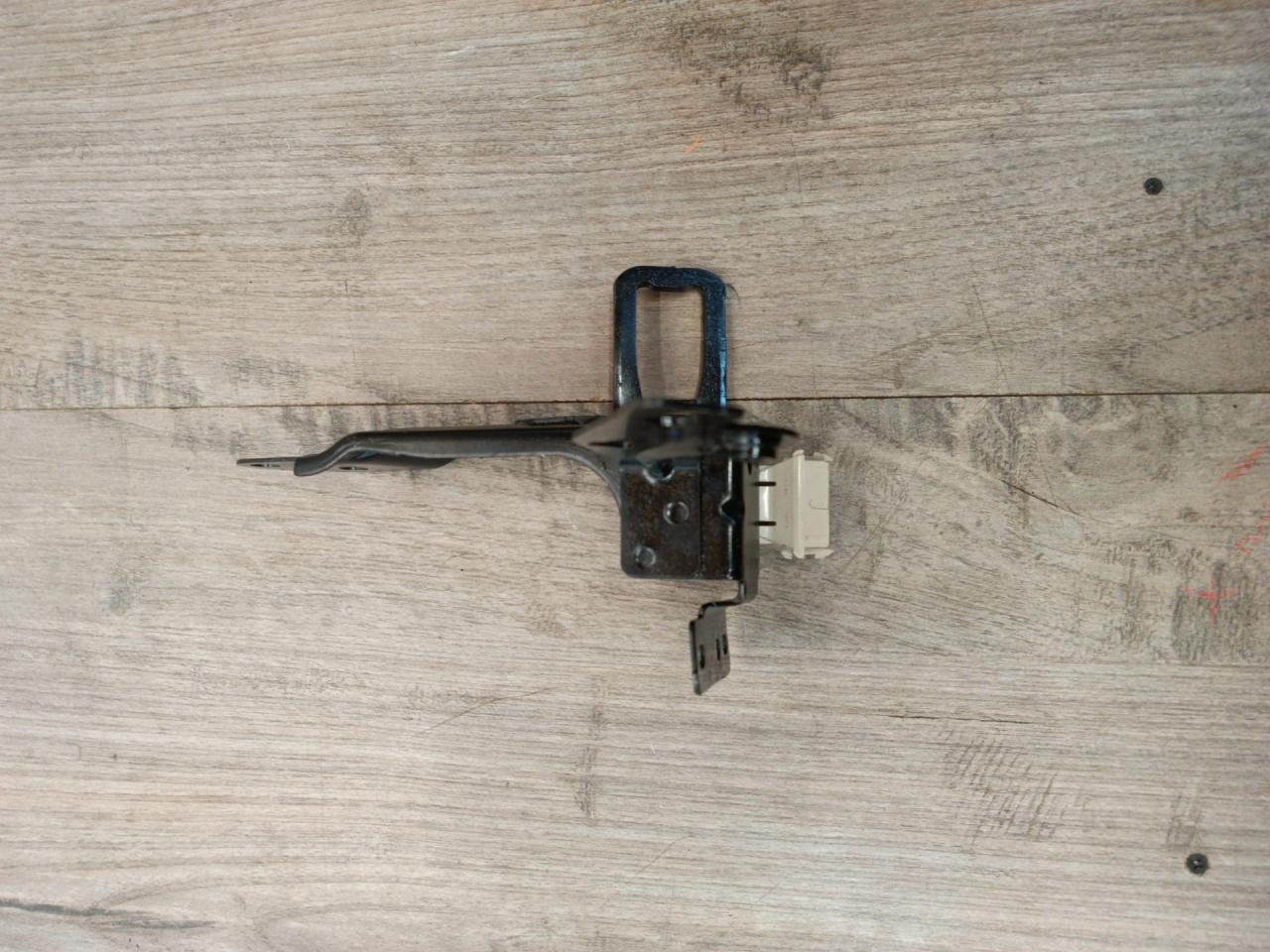 кронштейн (крепление) BMW X5 G05 2022, 3.0 л., B58B30C, бензин, АКПП, c27, внедорожник 5 дв., полный привод, 7449451 - фото №1