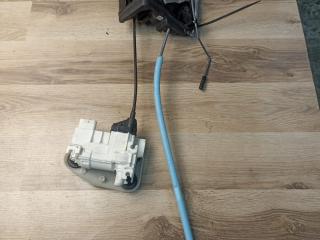 доводчик двери BMW X5 G05 [рестайлинг] G05 2024, 4.4 л., S68B44A, бензин, АКПП, c5a, внедорожник 5 дв., полный привод