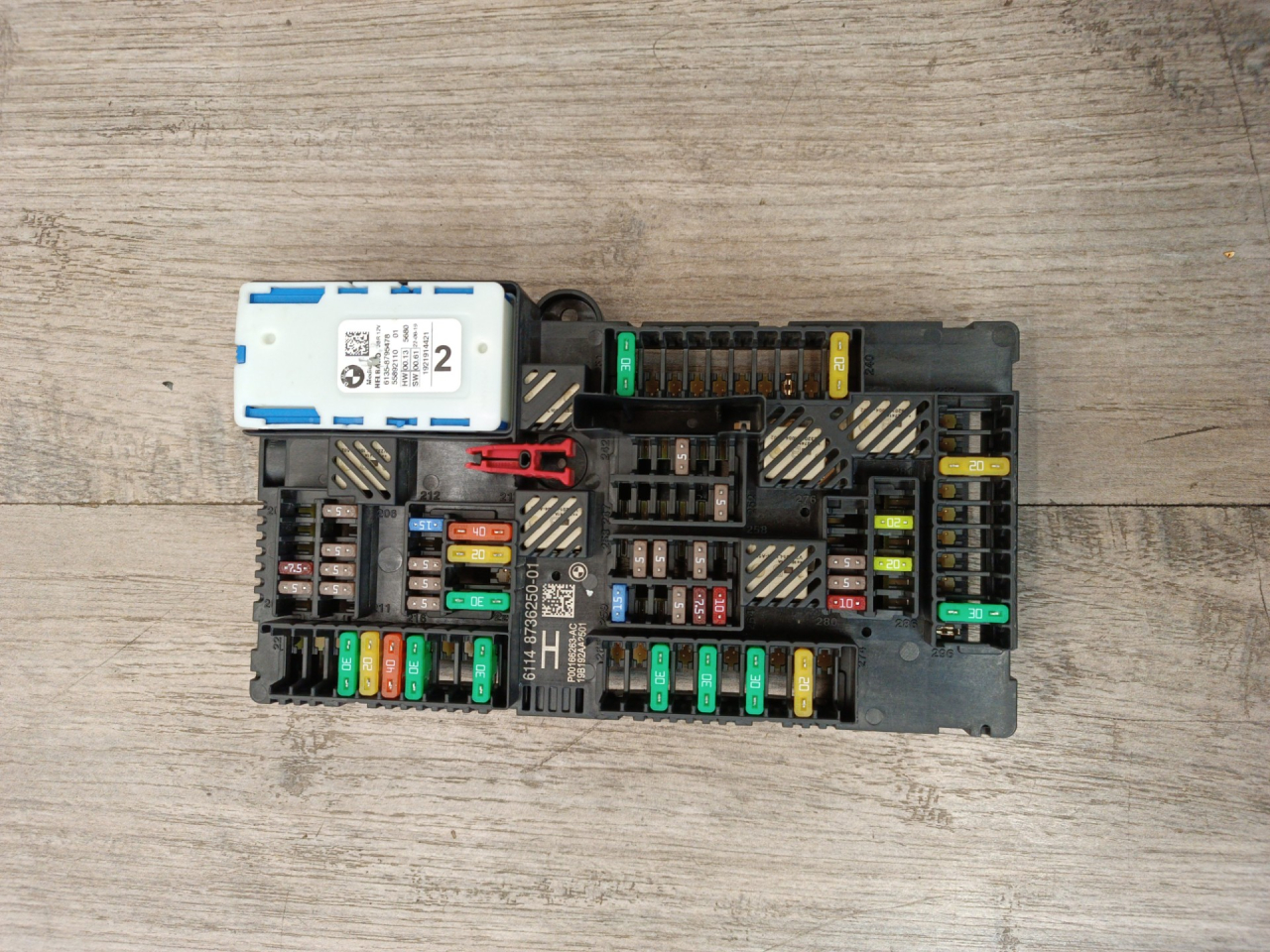 блок предохранителей BMW X3 G01 2020, 3.0 л., B58B30B, бензин, c1m, внедорожник 5 дв., полный привод, 61148736250, 8736250, 8795478 - фото №1