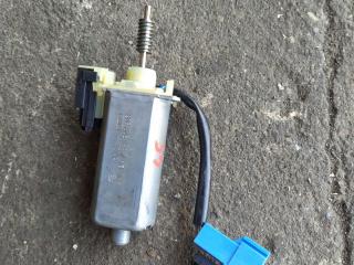 моторчик регулировки сиденья Mercedes-Benz E-Класс W211/S211 2005, 2.1 л., CDi, OM 646.961, дизель, АКПП, серебро, седан, задний привод, правый руль