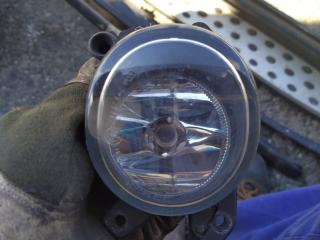 фара противотуманная правая Mercedes-Benz M-Класс W164 2006, 3.0 л., OM 642.940, дизель, АКПП, серебро, полный привод, правый руль, A2518200856