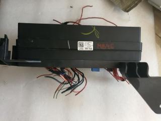 блок предохранителей Mercedes-Benz M-Класс W164 2006, 3.0 л., OM 642.940, дизель, АКПП, серебро, полный привод, правый руль, A1645400272, A1645402372, A1645403072