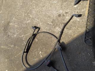 форсунка омывателя лобового стекла Mercedes-Benz M-Класс W164 2006, 3.2 л., дизель, АКПП, серебряно голубой, полный привод, правый руль