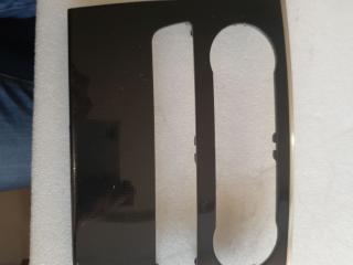 накладка на торпедо (консоль) Mercedes-Benz M-Класс W164 2006, 3.2 л., дизель, АКПП, серебряно голубой, полный привод, правый руль, A1646804417