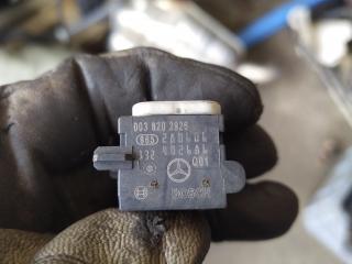 датчик удара Mercedes-Benz M-Класс W164 2006, 3.2 л., дизель, АКПП, серебряно голубой, полный привод, правый руль, 0038202926, A0038202926